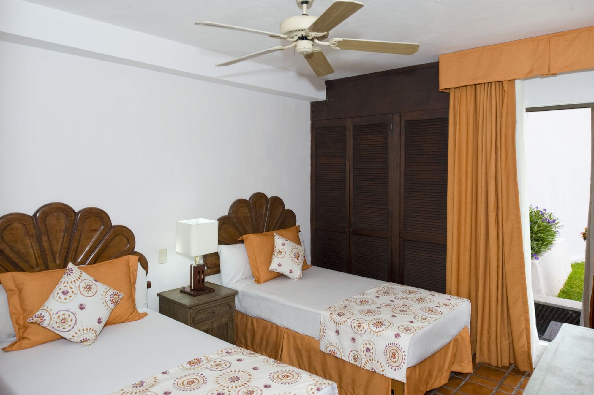 Resort Vamar Vallarta Marina & 4*