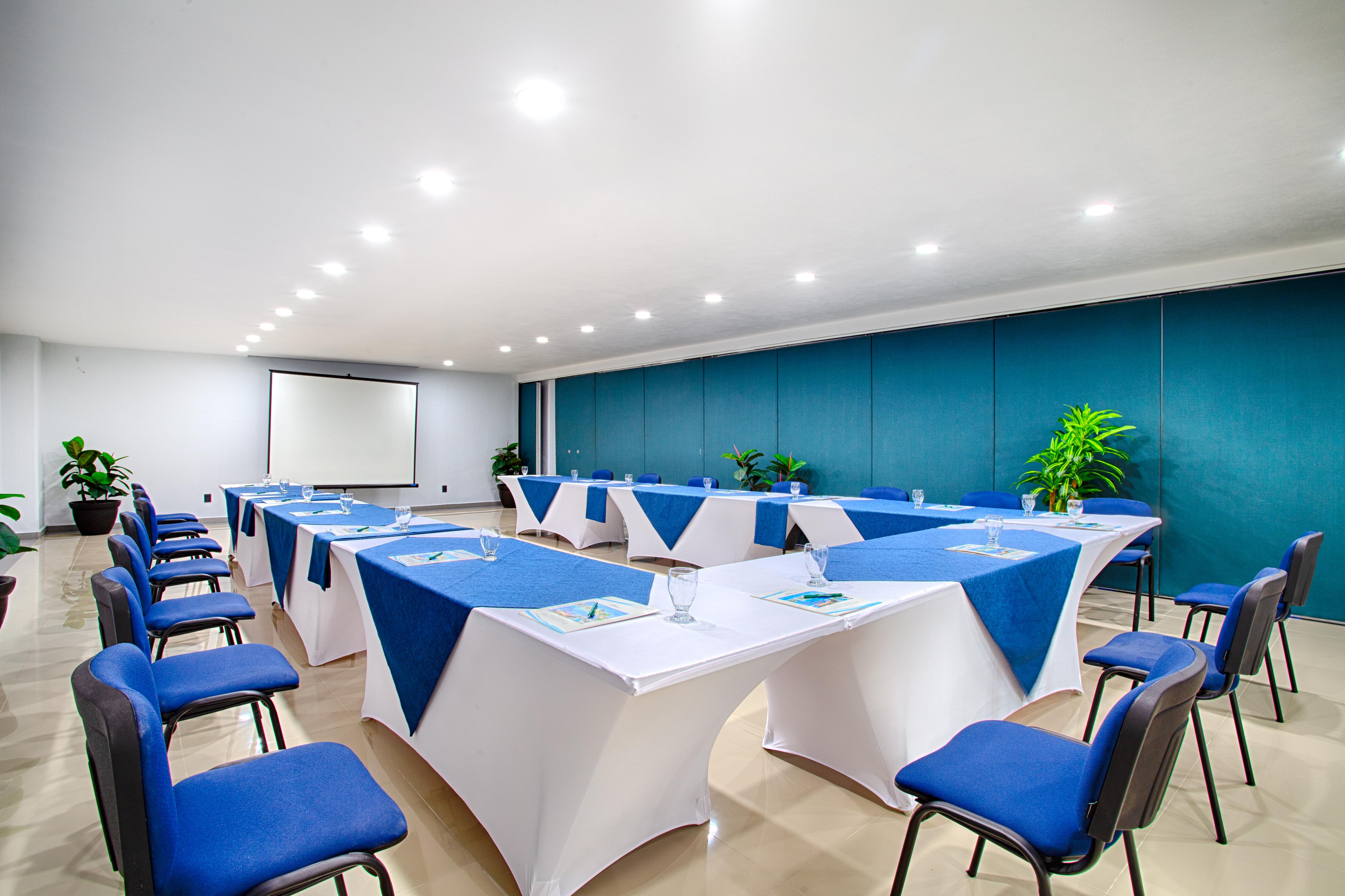 Vamar Vallarta Marina & 4*