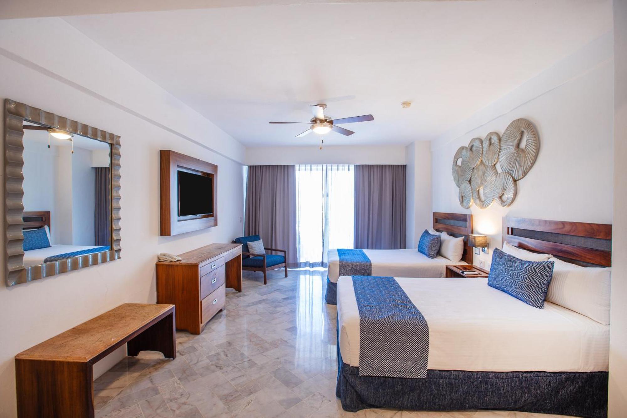 Vamar Vallarta Marina & Resort 4*